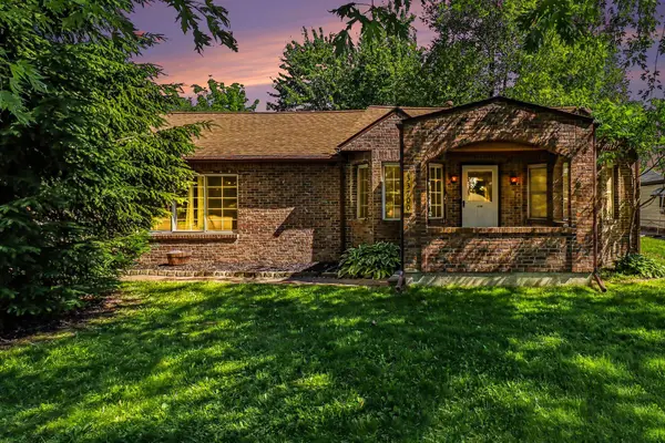33700 Beechwood Street, Westland, MI 48185