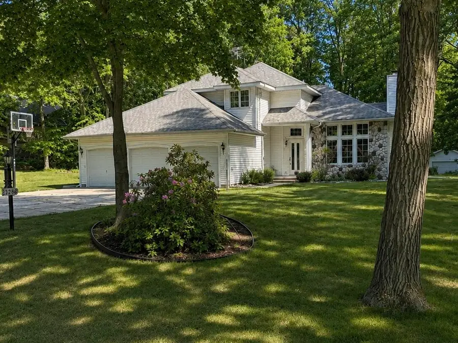 23286 Timberridge Drive, Big Rapids, MI 49307 - #2