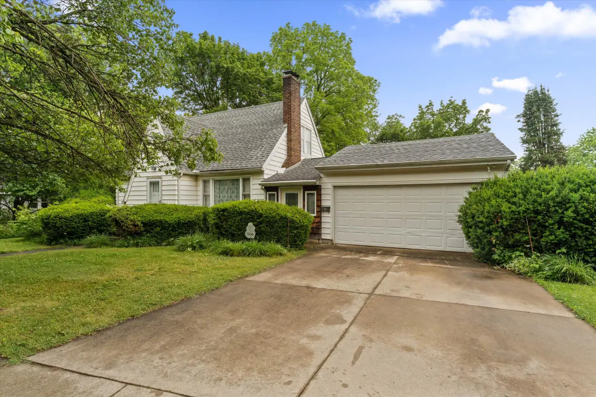 506 Main Street, Buchanan, MI 49107 - #1