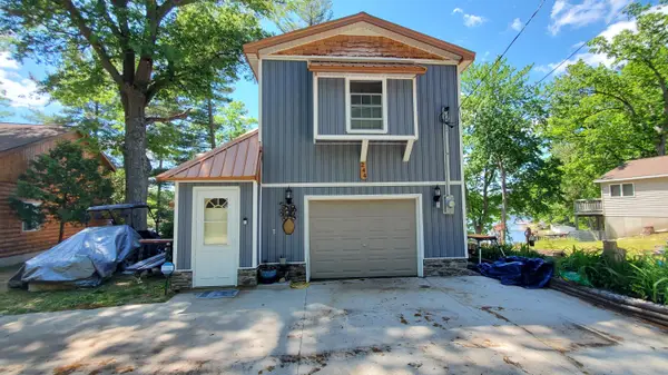244 Hillcrest Street, Harrison, MI 48625