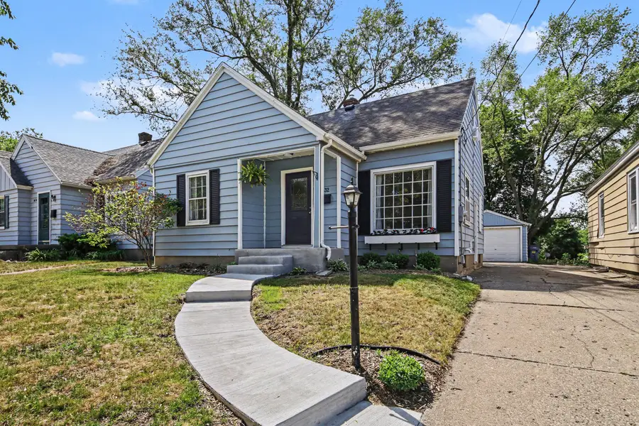 1432 Ardmore Street Se, Grand Rapids, MI 49507 - #2