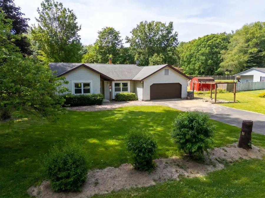 24383 Thousand Oaks Drive, Mattawan, MI 49071 - #2