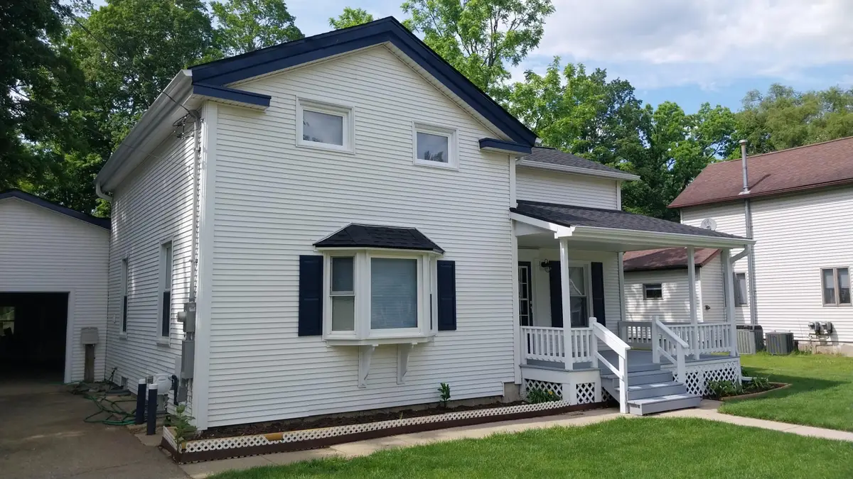 240 W Battle Creek Street, Galesburg, MI 49053 - #1