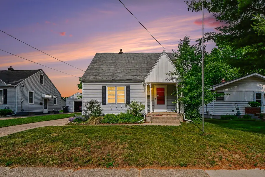 2909 Union Avenue Se, Grand Rapids, MI 49548 - #2
