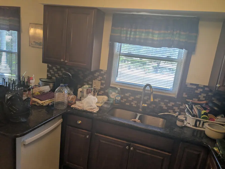 22909 Newport Street, Southfield, MI 48075 - #3