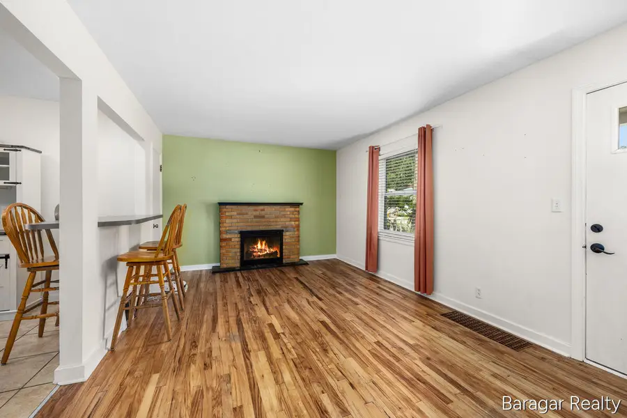 1244 S Dorroll Street Ne, Grand Rapids, MI 49505 - #3