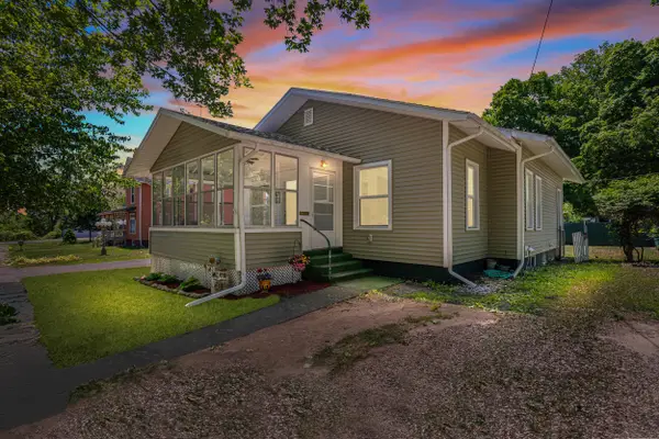 512 S Market Street, Hudson, MI 49247