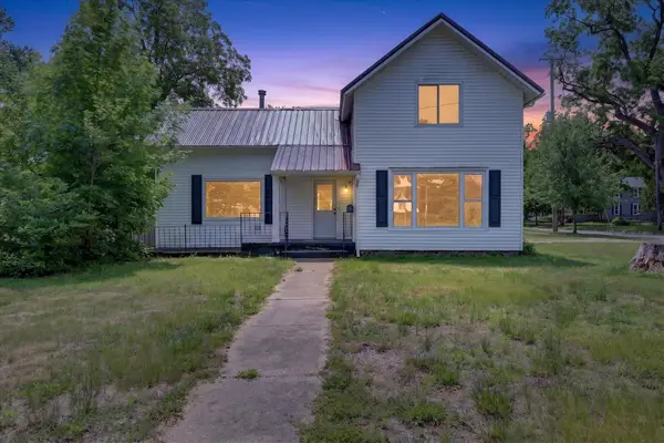 736 W Green Street, Hastings, MI 49058