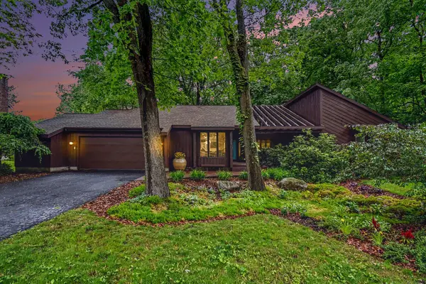 7606 Leyton Drive Se, Ada, MI 49301