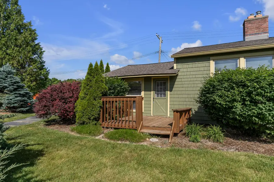2347 Fernwood Avenue, Ann Arbor, MI 48104 - #3