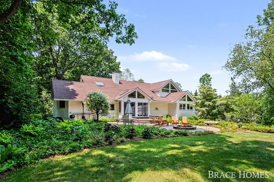 13140 Redmond Avenue Ne, Cedar Springs, MI 49319 - #2