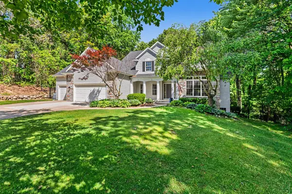6390 Shugarbush Trail, Kalamazoo, MI 49009