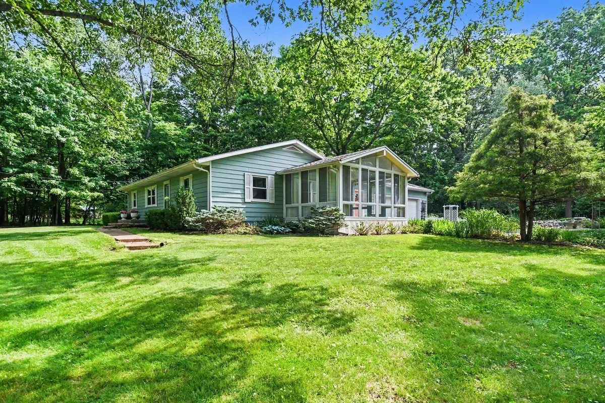 69513 Leet Road, Niles, MI 49120 - #1