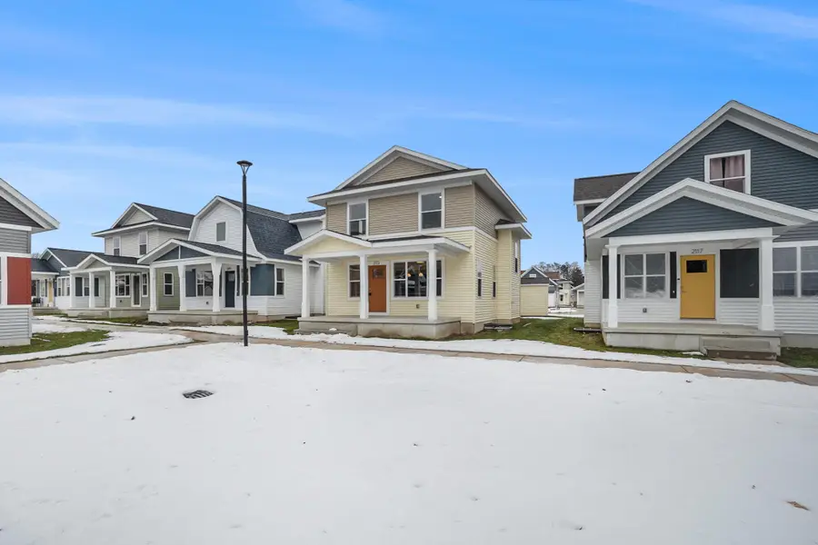 2113 Willard Avenue Se, Grand Rapids, MI 49507 - #2