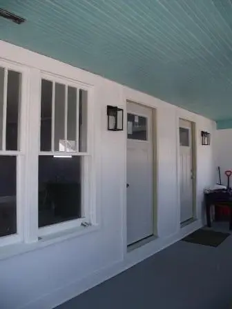 504 E Dowland Street, Ludington, MI 49431 - #3