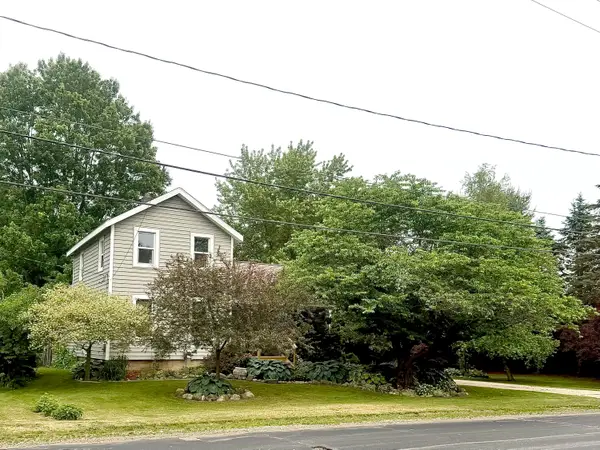 283 East Avenue, Napoleon, MI 49261