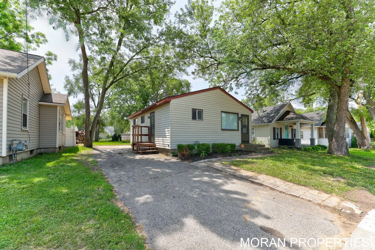 248 Himes Street Se, Wyoming, MI 49548 - #1
