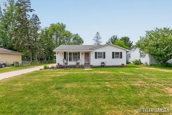 3923 Jupiter Avenue Ne, Grand Rapids, MI 49525