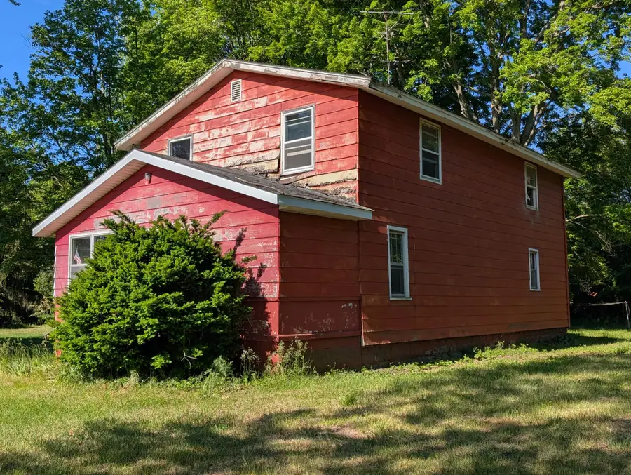 3909 Cloverville Road, Fruitport, MI 49415 - #2