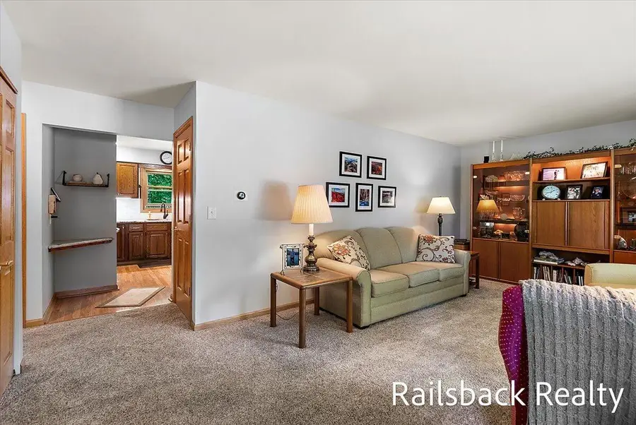 6584 Wahlfield Avenue Nw, Comstock Park, MI 49321 - #3