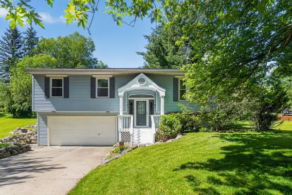 1417 Larkwood Drive, Dewitt, MI 48820