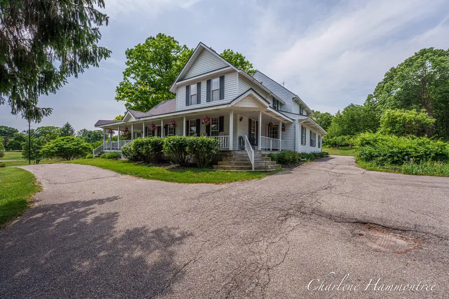 9111 Summit Avenue Ne, Rockford, MI 49341 - #3