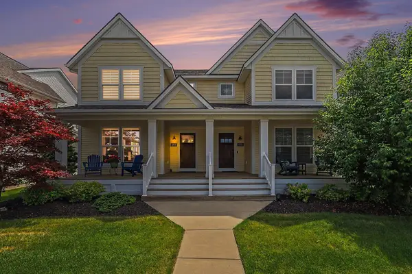4704 Macatawa Legends Boulevard, Holland, MI 49424
