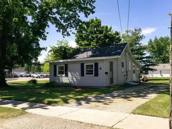 9 Carrie Street, Sparta, MI 49345