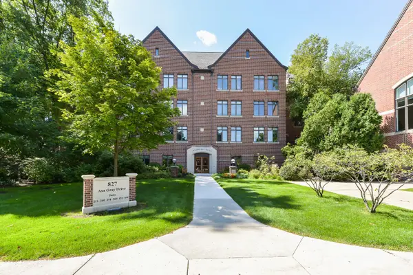 827 Asa Gray Drive #351, Ann Arbor, MI 48105