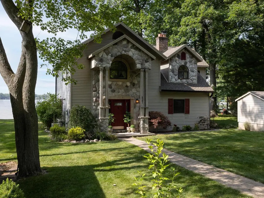 4461 Cordley Lake Road, Pinckney, MI 48169 - #2