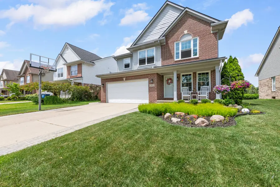 39020 Florence Avenue, Westland, MI 48185 - #2