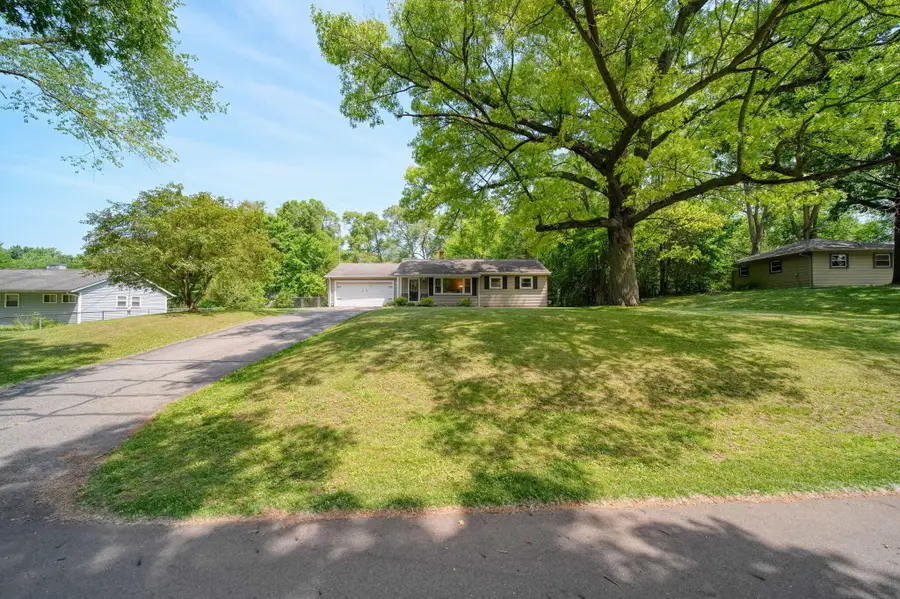 228 Mcconnell Drive, Jackson, MI 49201 - #2