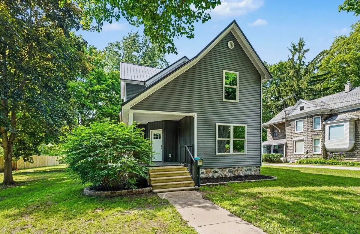 209 E High Street, Union City, MI 49094 - #1