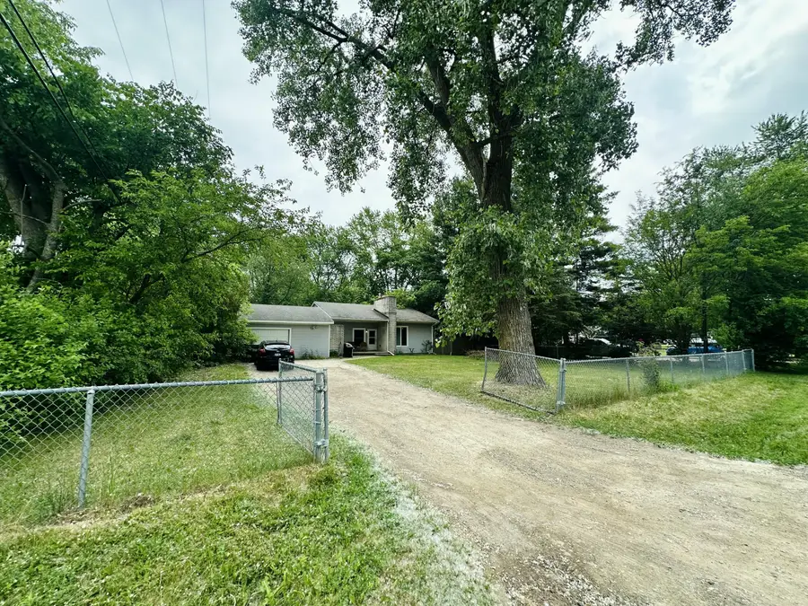 3505 Bendelow Road, Rochester Hills, MI 48307 - #3