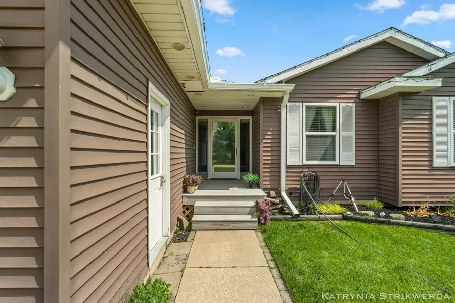 1127 Mulligan Court Sw, Wyoming, MI 49509 - #3