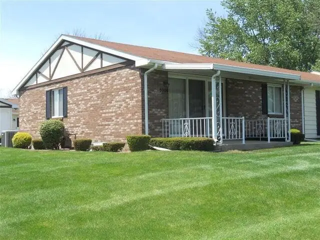 5908 Leisure South Drive Se, Kentwood, MI 49548 - #1