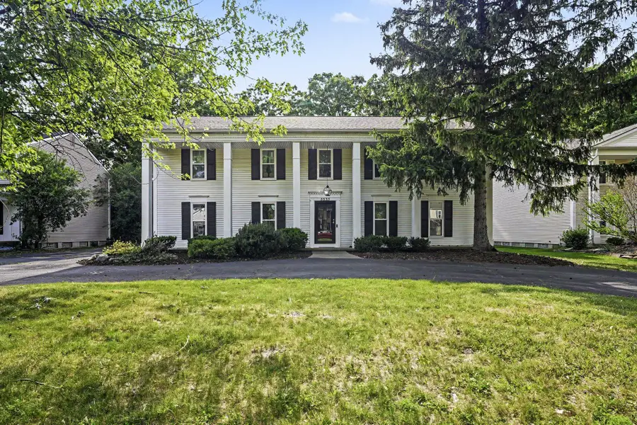 5535 S Piccadilly Circle, West Bloomfield, MI 48322 - #2