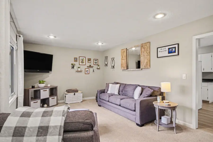 5495 Rockridge Drive Ne, Comstock Park, MI 49321 - #3