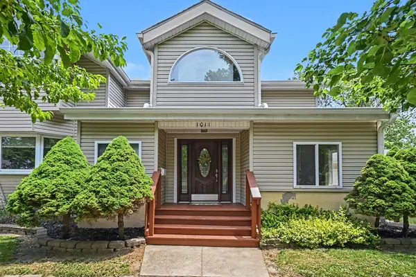 1011 State Street, Adrian, MI 49221