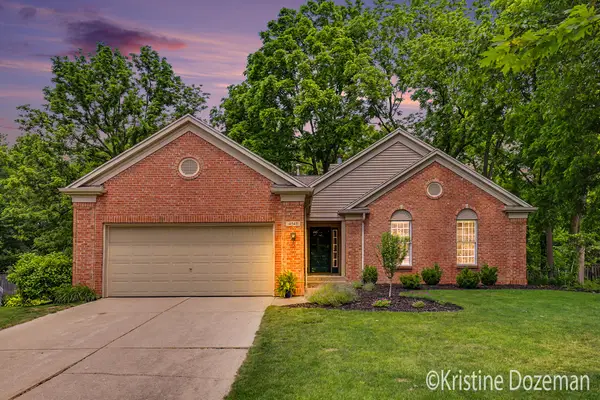 4545 Orchard Creek Drive Se, Kentwood, MI 49546