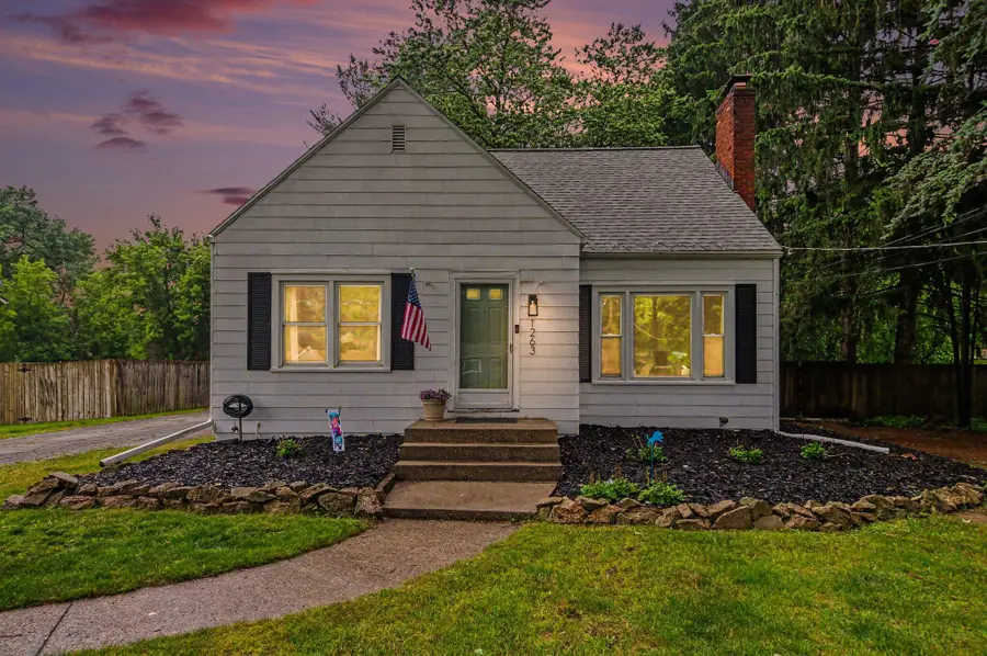 1263 Benning Avenue Nw, Grand Rapids, MI 49504 - #2