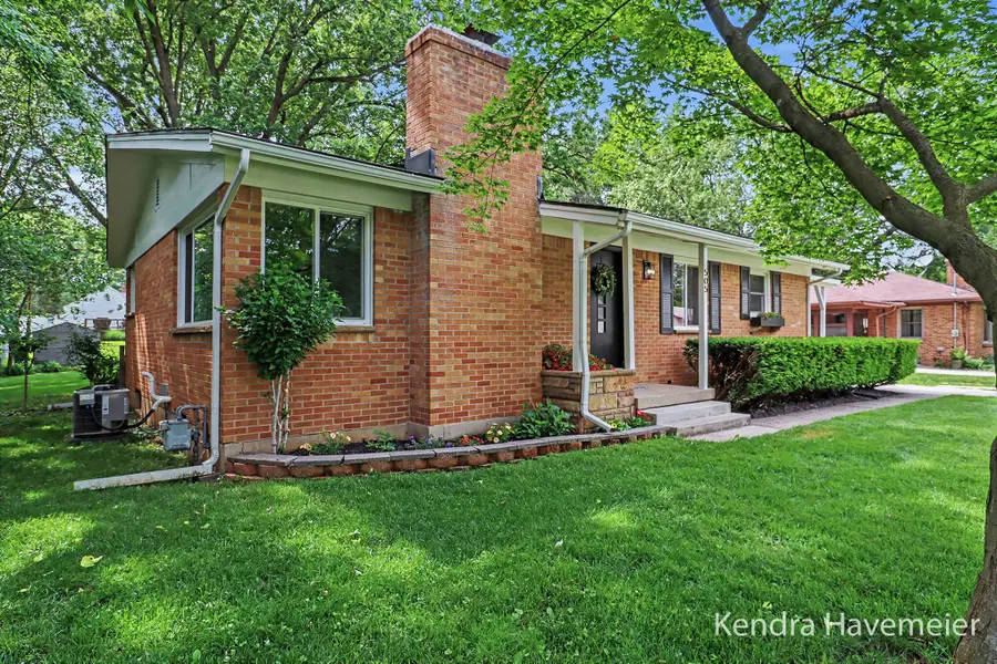 505 Fairfield Avenue Nw, Grand Rapids, MI 49504 - #3