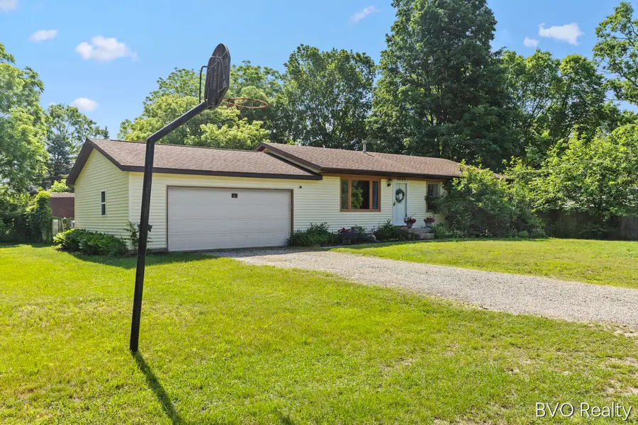 5820 Belmont Avenue Ne, Belmont, MI 49306 - #2