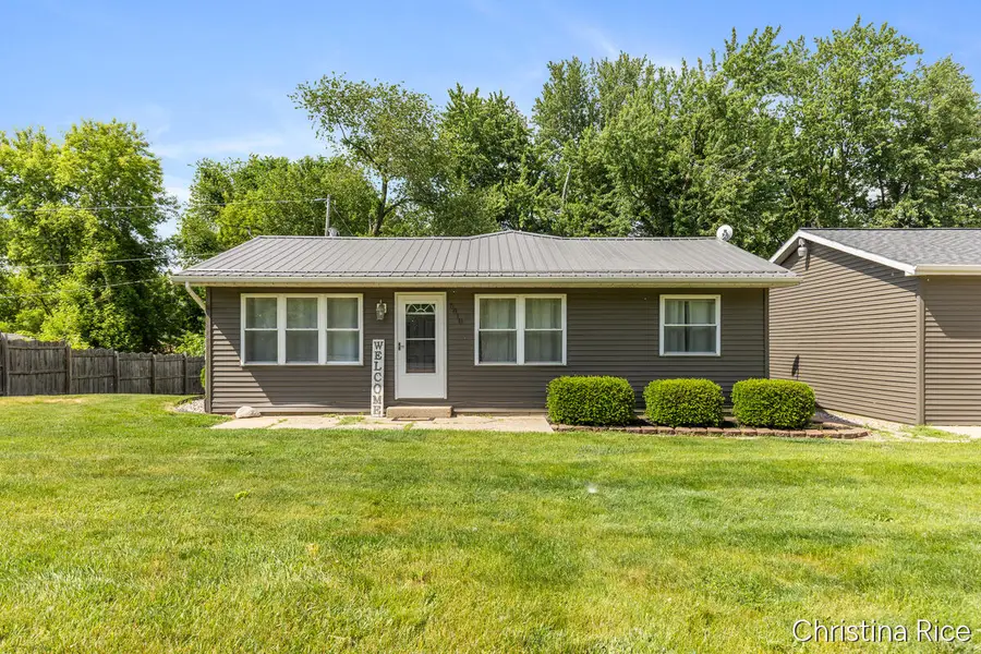 5810 W Sidney Road, Sidney, MI 48885 - #3