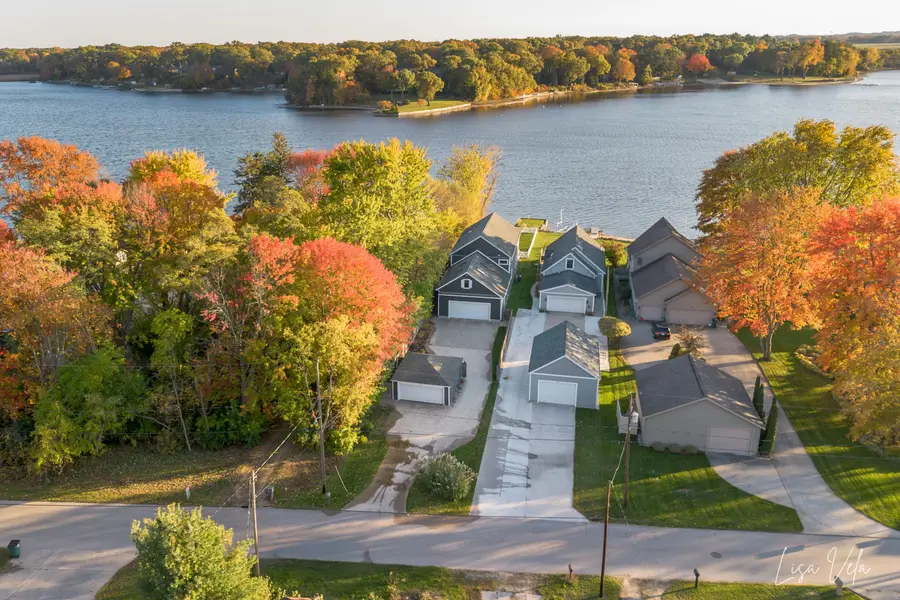 447 Lakeshore Boulevard, Norton Shores, MI 49444 - #2