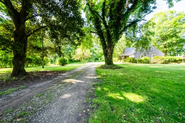 5594 Pokagon Road, Berrien Springs, MI 49103