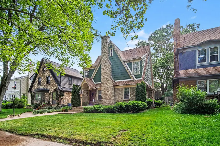 52 Baynton Avenue Ne, Grand Rapids, MI 49503 - #2