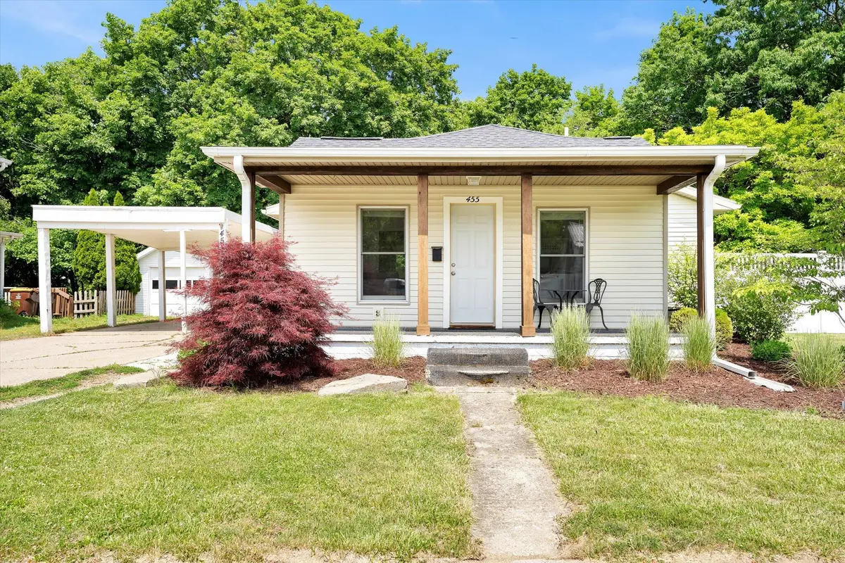 455 Divine Highway, Portland, MI 48875 - #1