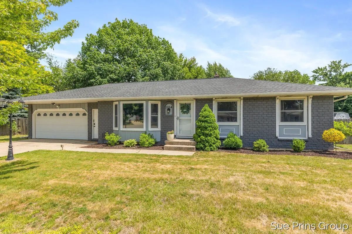 7354 S Garden Court, Jenison, MI 49428 - #1