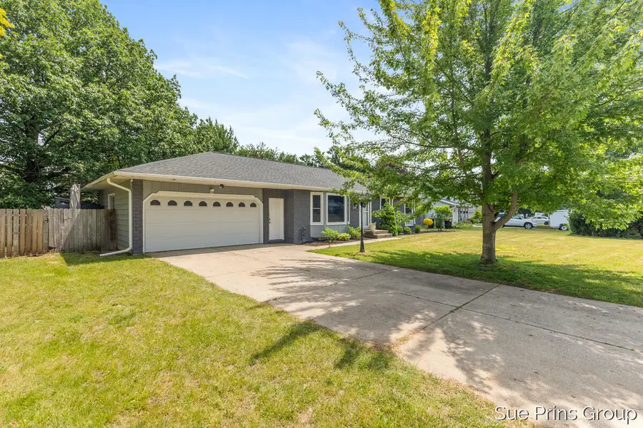 7354 S Garden Court, Jenison, MI 49428 - #3